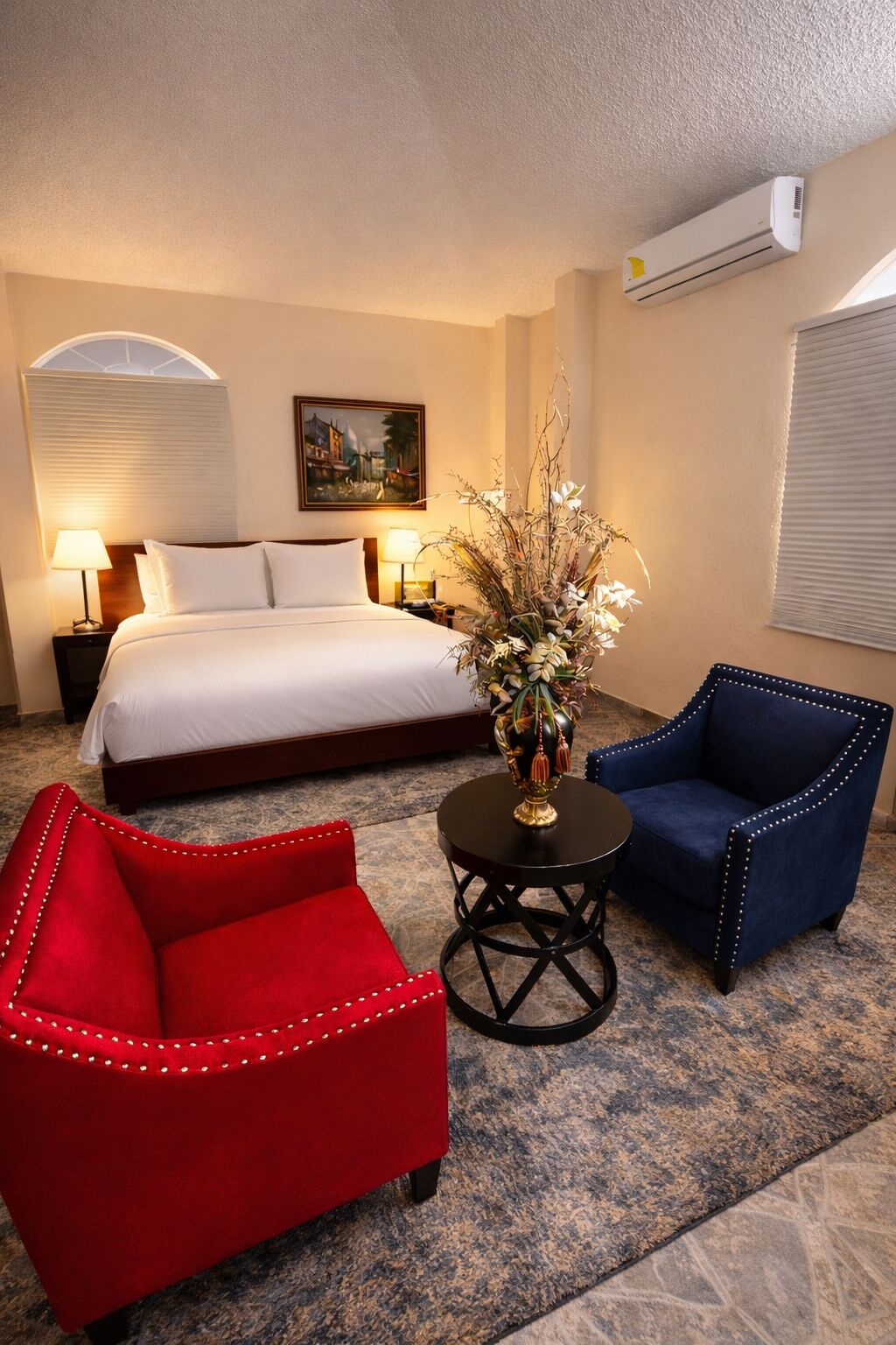 Luxury bedroom suite modern decor Hidden Palace Cap-Haïtien